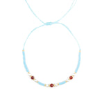 Бохо гривна за глезен с цветен конец и пъстри мъниста, идеална за свободен летен стил.