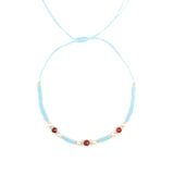 Бохо гривна за глезен с цветен конец и пъстри мъниста, идеална за свободен летен стил.