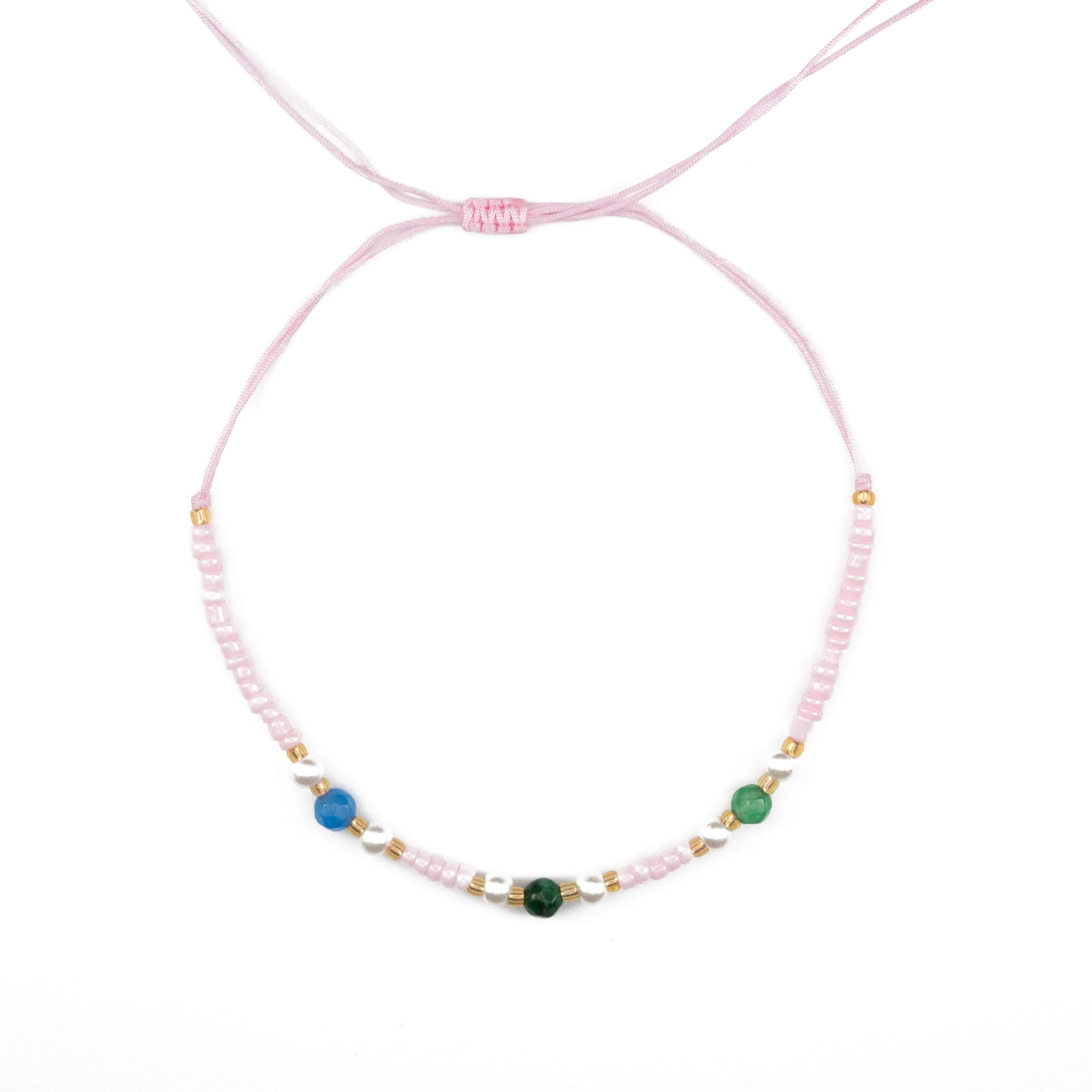 Бохо гривна за глезен с розов текстилен конец и цветни мъниста, регулируем аксесоар.