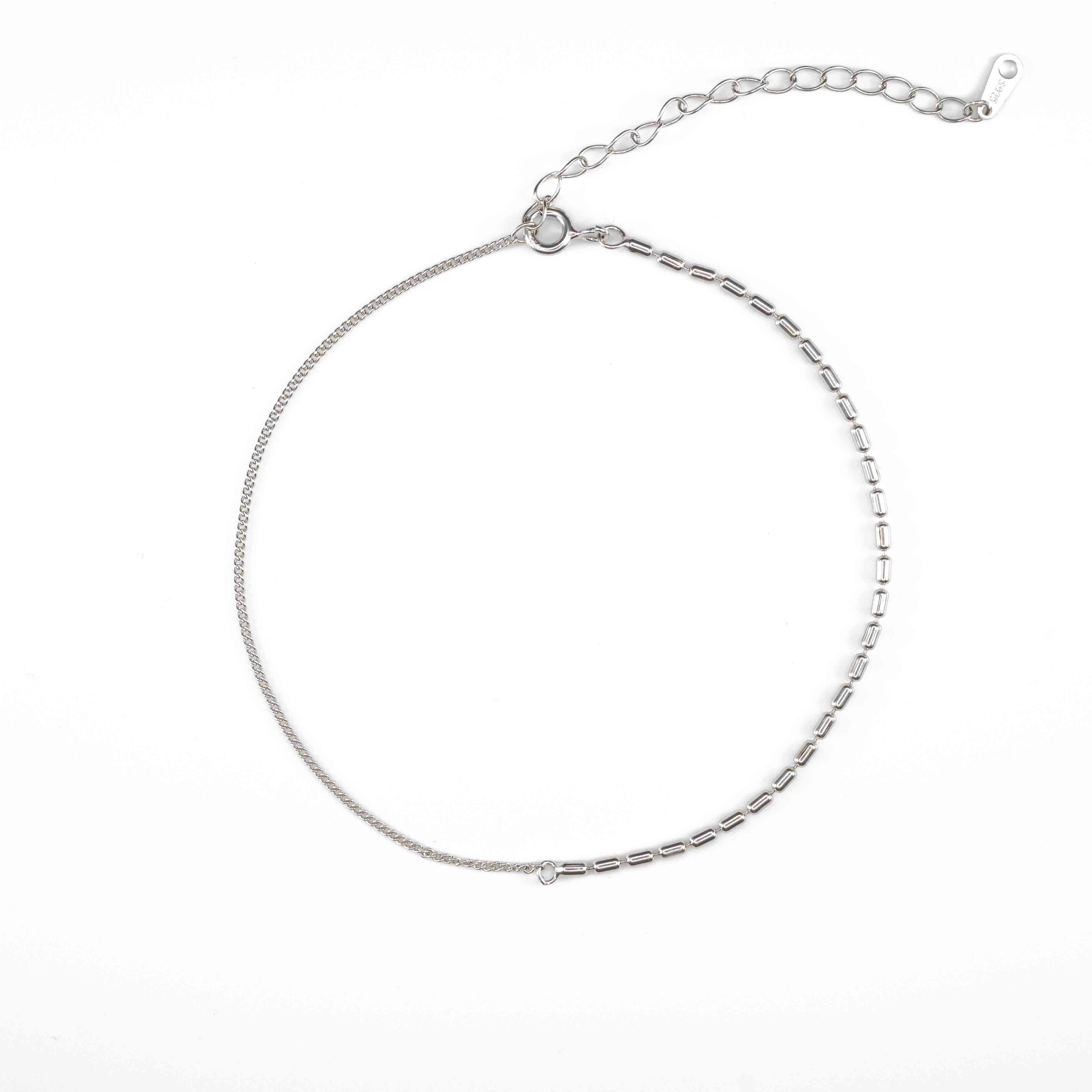 Сребърна Гривна за Глезен Хибрид S925 с родиево покритие и регулируем размер.