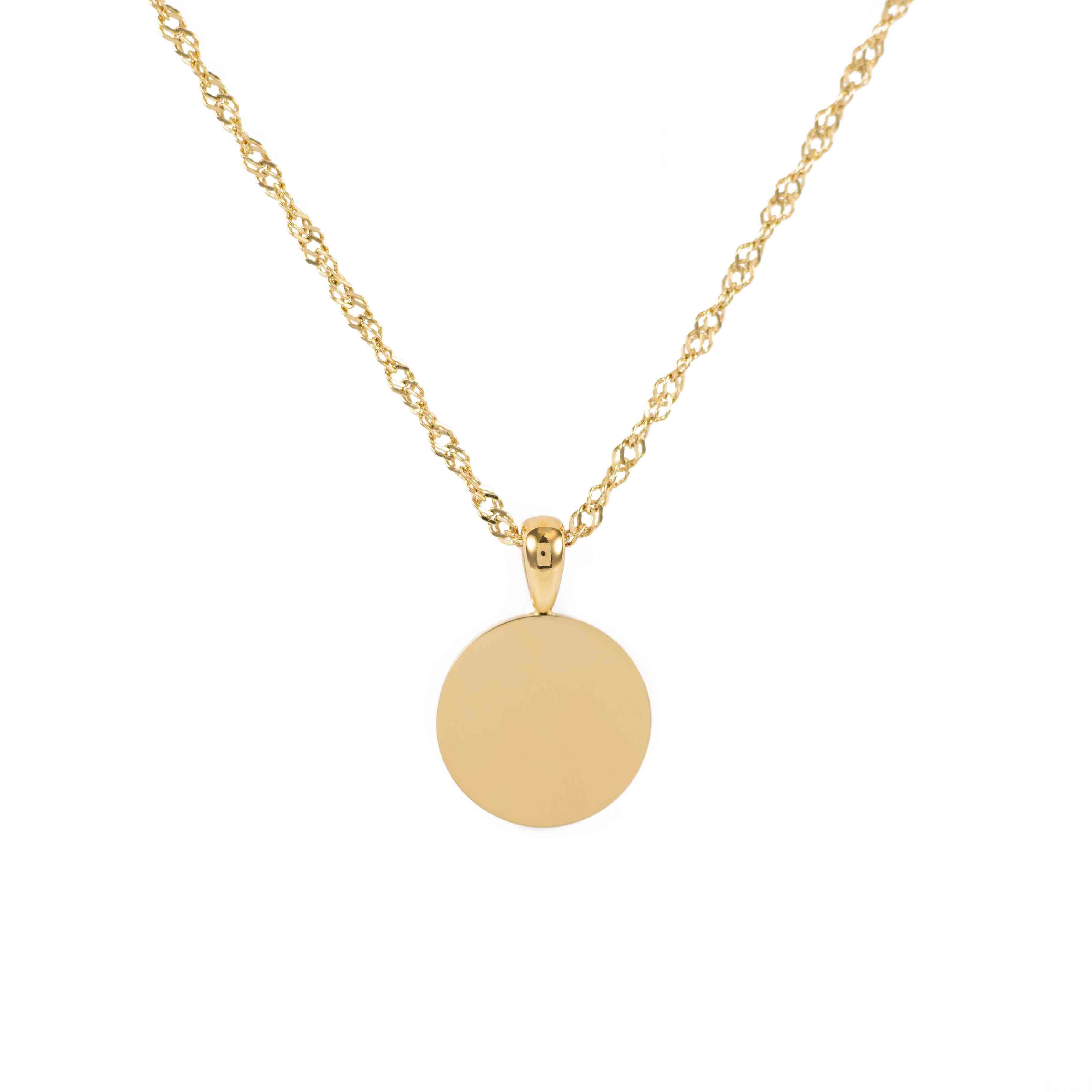 Колието Златен Кръг с 18К Позлата – Персонализирано с Гравиране, изчистен медальон и нежна верижка.