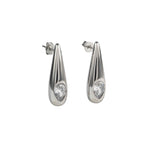 Обeци Aura Drop с 18К Златно Покритие - елегантни обеци за хрущял с кубичен цирконий и геометричен дизайн.