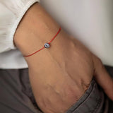 Червено Конче Със Среберен Елемент