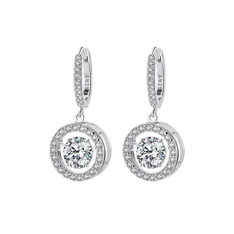 Сребърни обеци S925 с блестящи камъни в кръгла форма, елегантен дизайн за всеки повод.