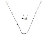 Комплект сребристи топчета - колие + обеци