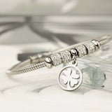 Мека сребриста гривна детелинка