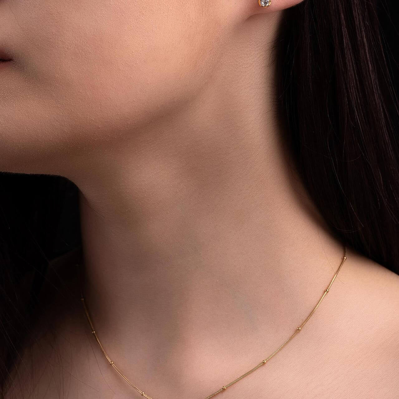 Комплект с блестящ камък- обеци и колие 2 цвята