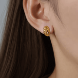 Златисти френски обеци кроасан 18К Златно Покритие