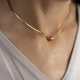 Златисто двойно колие с пръстени